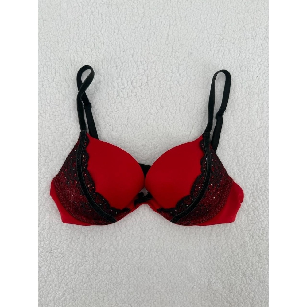 Victorias Secret Very Sexy PushUp Red Underwire Lace Adjustable‎ Straps Bra 34B